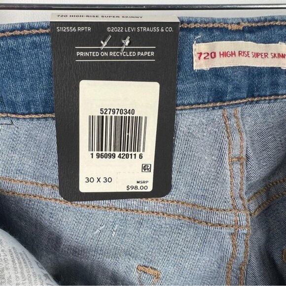 NWT LEVIS 720 HIGH-RISE SUPER SKINNY HYPERSTRETCH Jeans Raw Hem Size 30x30 - Picture 14 of 16